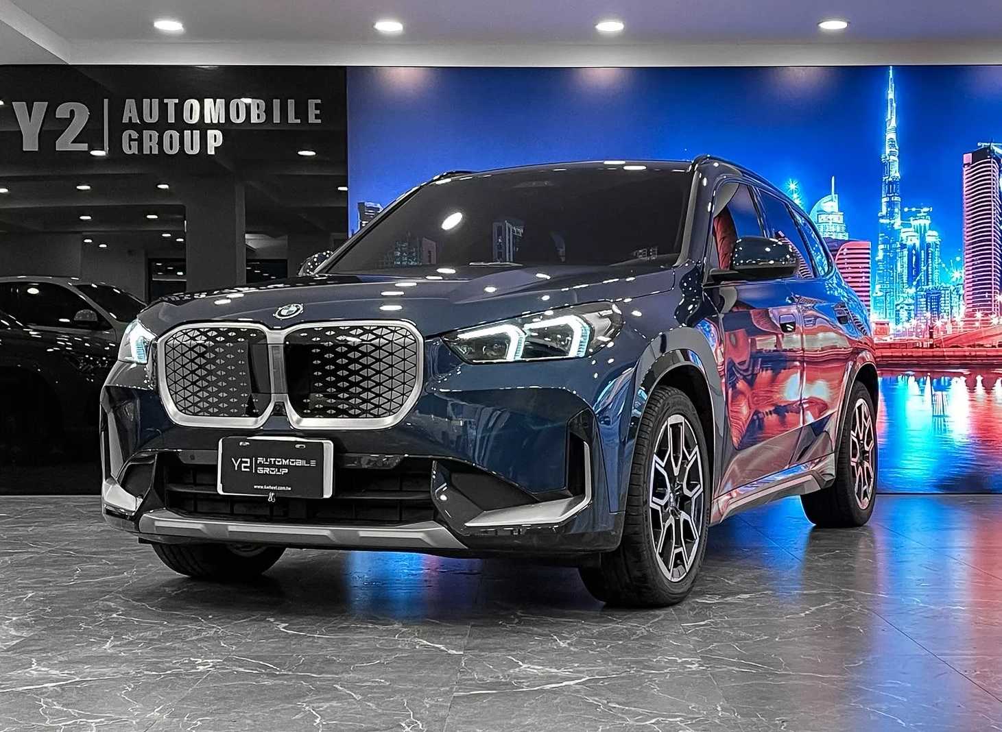2025 BMW iX1 eDrive20 xLine